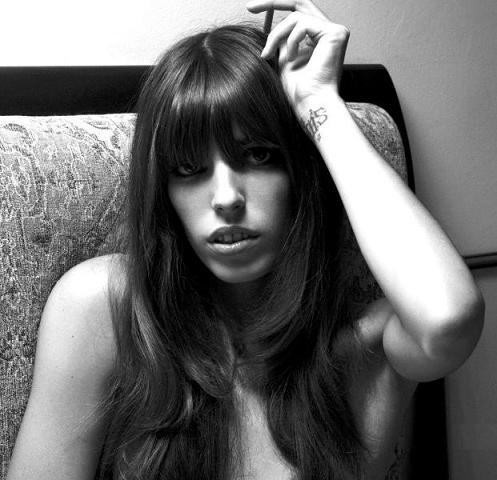 Lou Doillon «Places» (2012) / Indie Pop , Indie Rock, Singer-Songwriters Lou Doillon «Places» (2012) / Indie Pop , Indie Rock, Singer-Songwriters