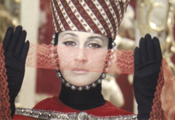 Цвет граната