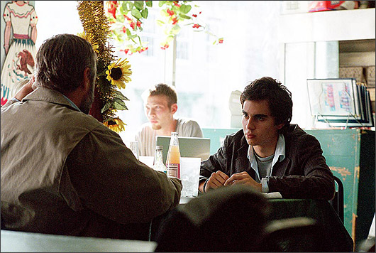 Макс Мингелла (Max Minghella)