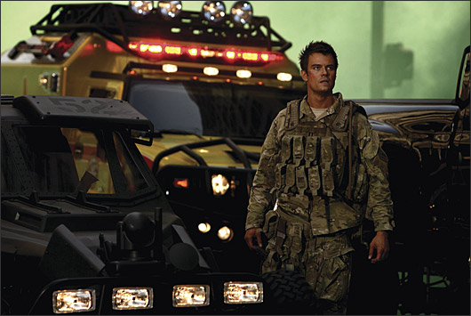 Джош Дюамель (Josh Duhamel)